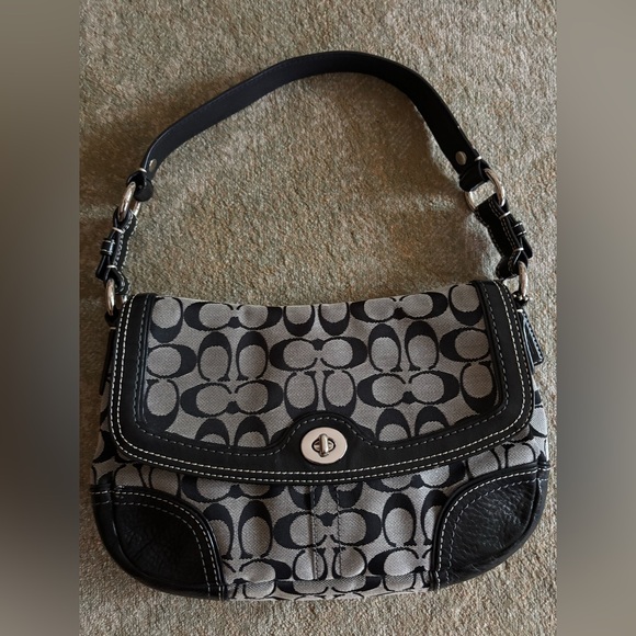 Coach Black and Cream Patterned Handbag - Picture 1 of 15